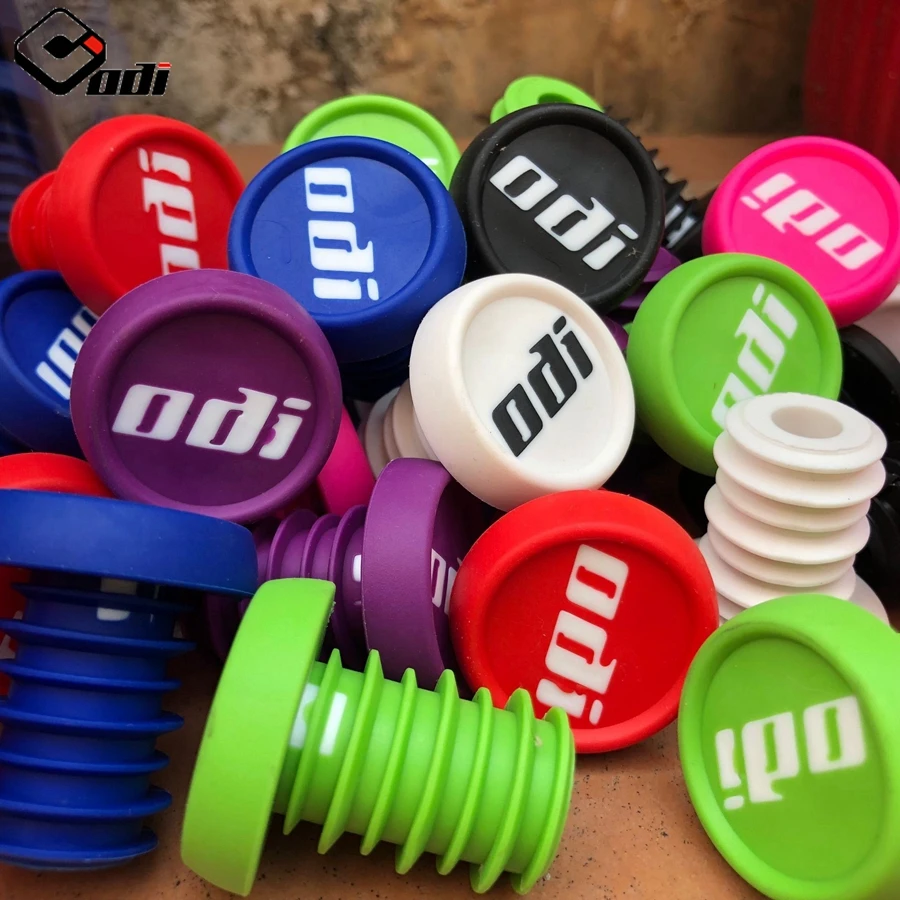2 Pezzi Tappi Antiscivolo per  - Mountain Biking Hat recensione e prezzo
