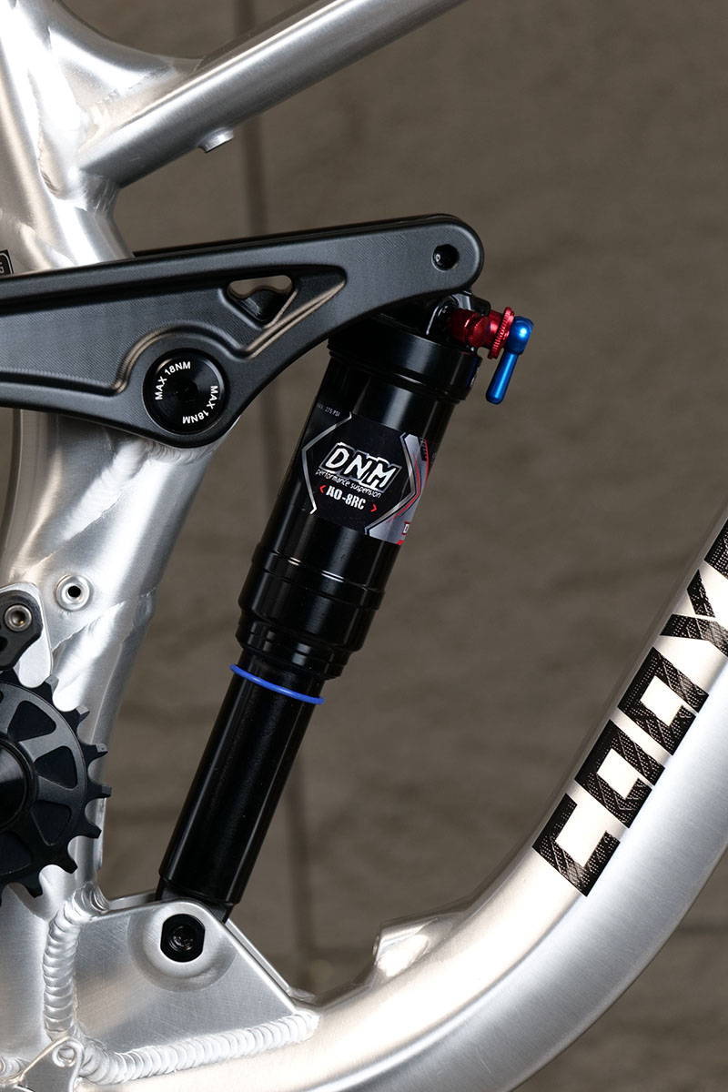 Telaio Full Suspension FR/DH/A - Mountain Biking Videos recensione e prezzo